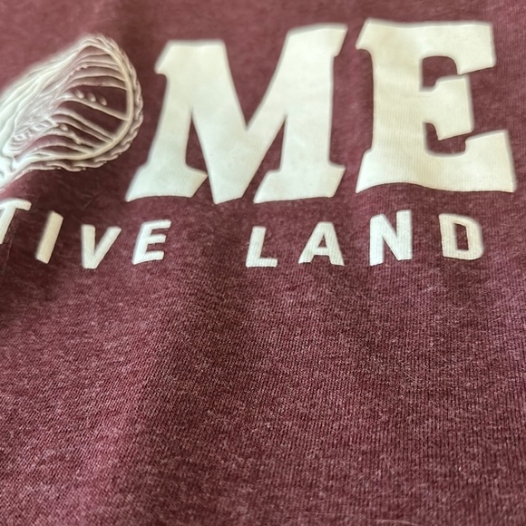 STANFIELDS | Maroon Graphic Tee with 'Home' Print - Picture 4 of 10